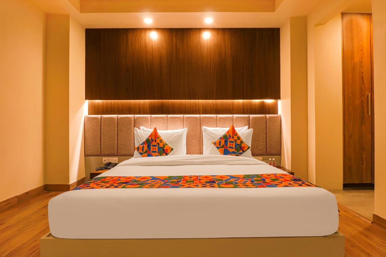 Fabhotel Prime Shanit Delhi  Ngoại thất bức ảnh